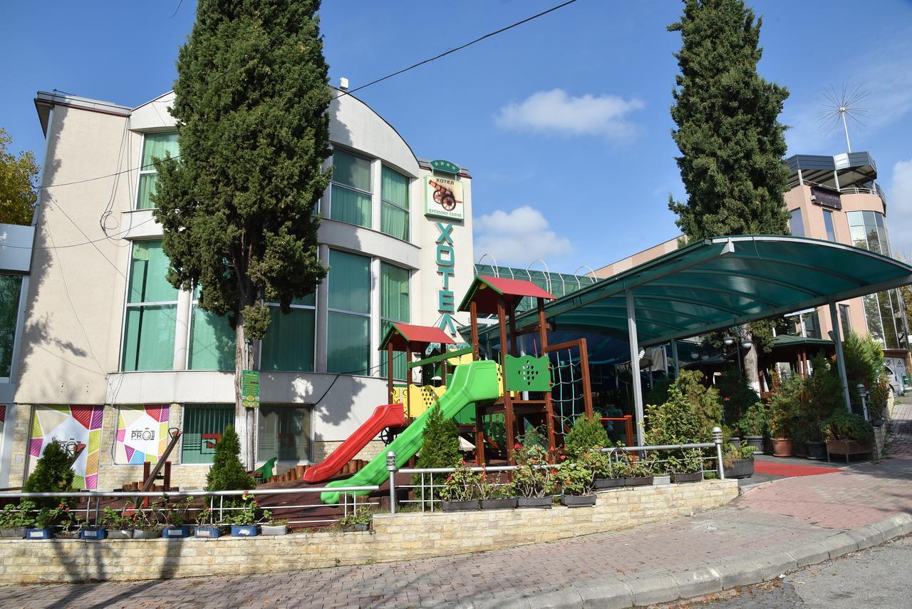 Cresovo Topce Hotel Probistip Esterno foto